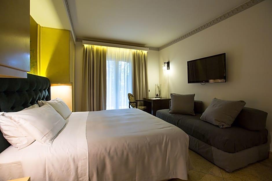 Palace Luxury Hotel CTA