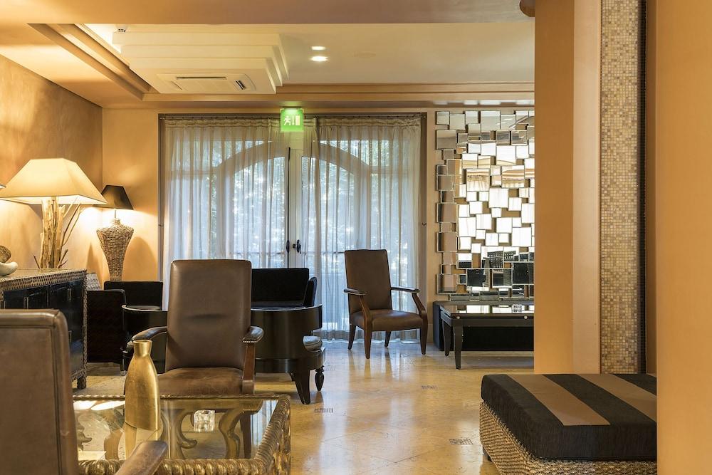 Palace Luxury Hotel CTA