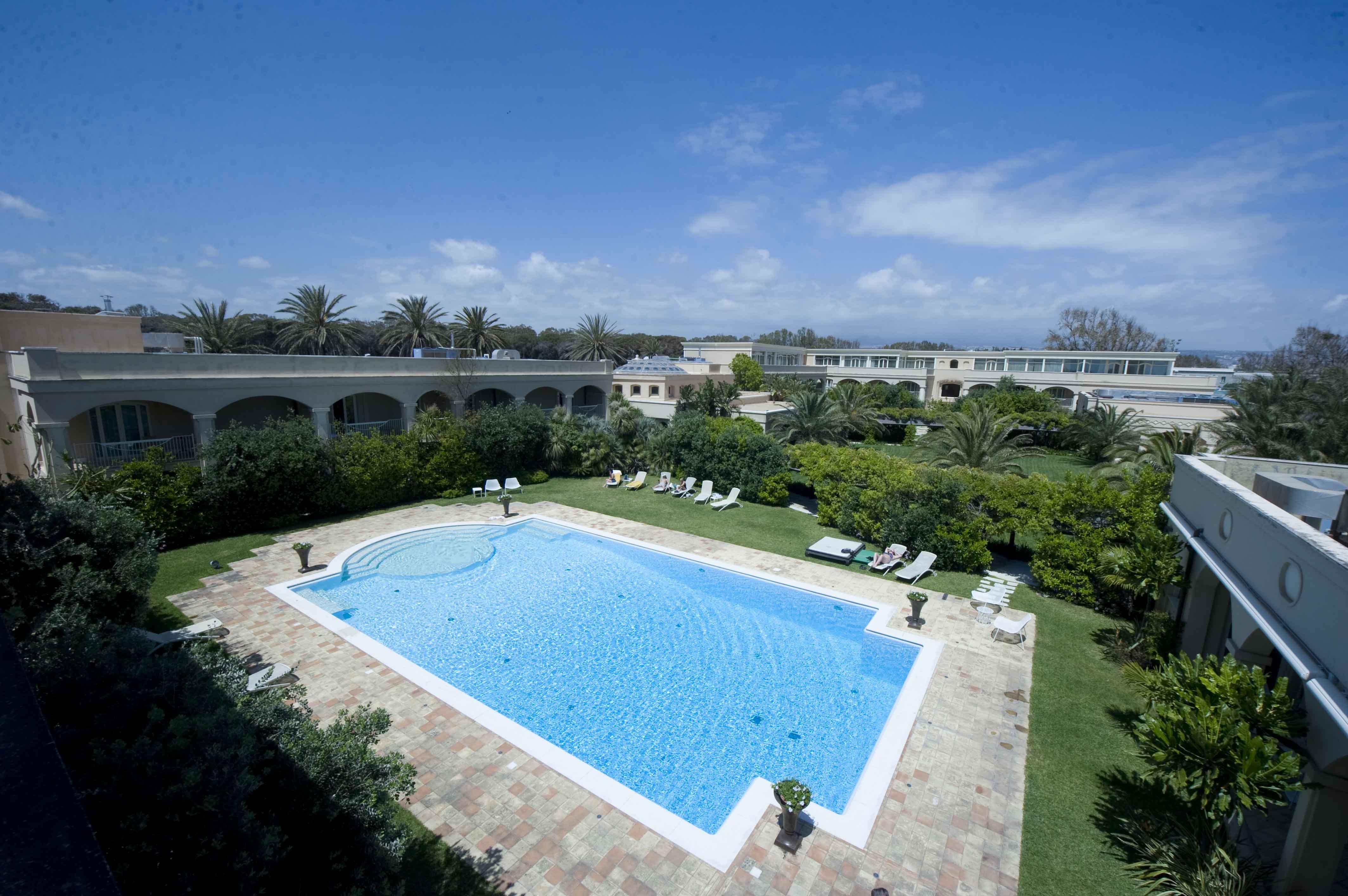 Palace Luxury